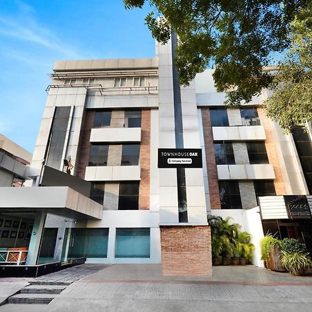 Super Townhouse Oak Kodambakkam Formerly Cine City Ченай Екстериор снимка