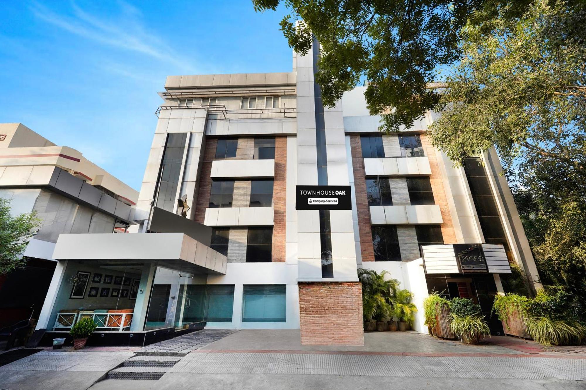 Super Townhouse Oak Kodambakkam Formerly Cine City Ченай Екстериор снимка